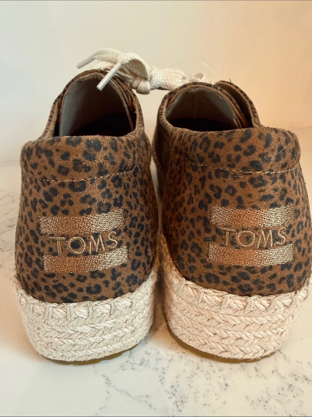 TOMS Valencia Lace-Up Platform Espadrille in Toffee Leopard Print size 9 NWT